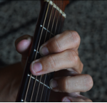 https://www.guitarlessons-atlanta.com/wp-content/uploads/2015/07/guitar-chord-atlanta-ga-150x145.png