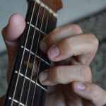 https://www.guitarlessons-atlanta.com/wp-content/uploads/2015/07/guitar-photo-chord-how-to-play-150x150.png